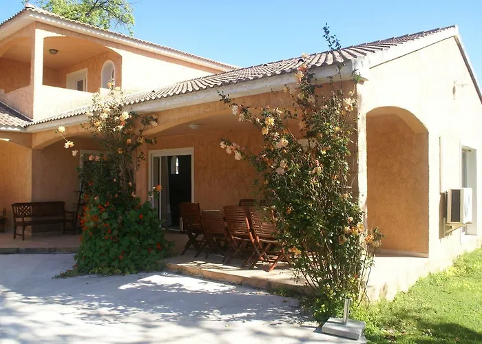 In Moriani-plage With Sea View Vila